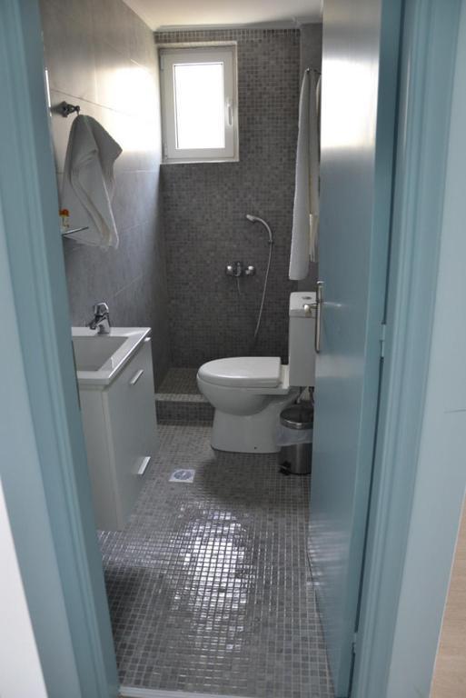 Valente Perlia Rooms Poros Town Екстериор снимка
